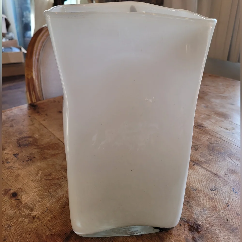 Hand Blown Art Glass Japanese Abstract Bud Vase